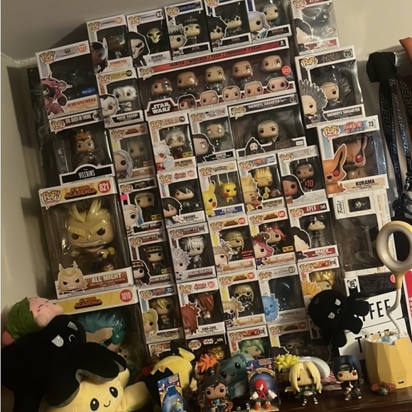 I’m E, Welcome to my function I’ll be selling funkos, clothing etc stay tune! - Picture 3 of 3